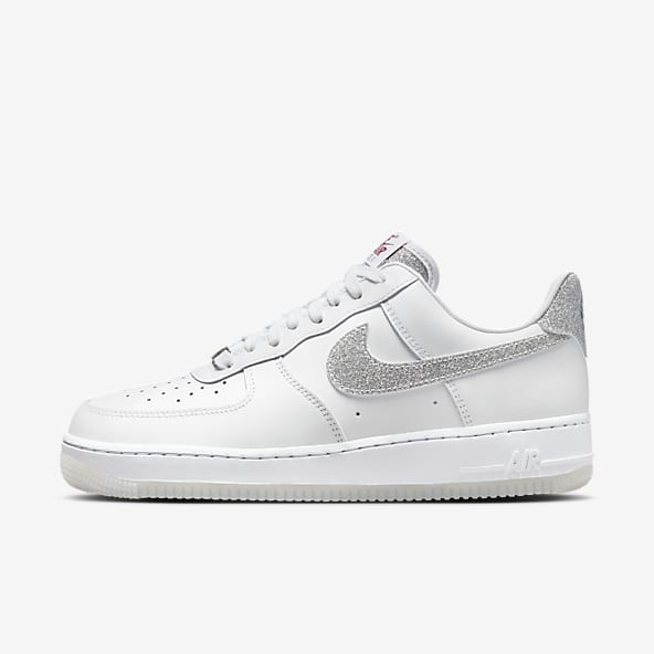 Women s White Shoes. Nike SG